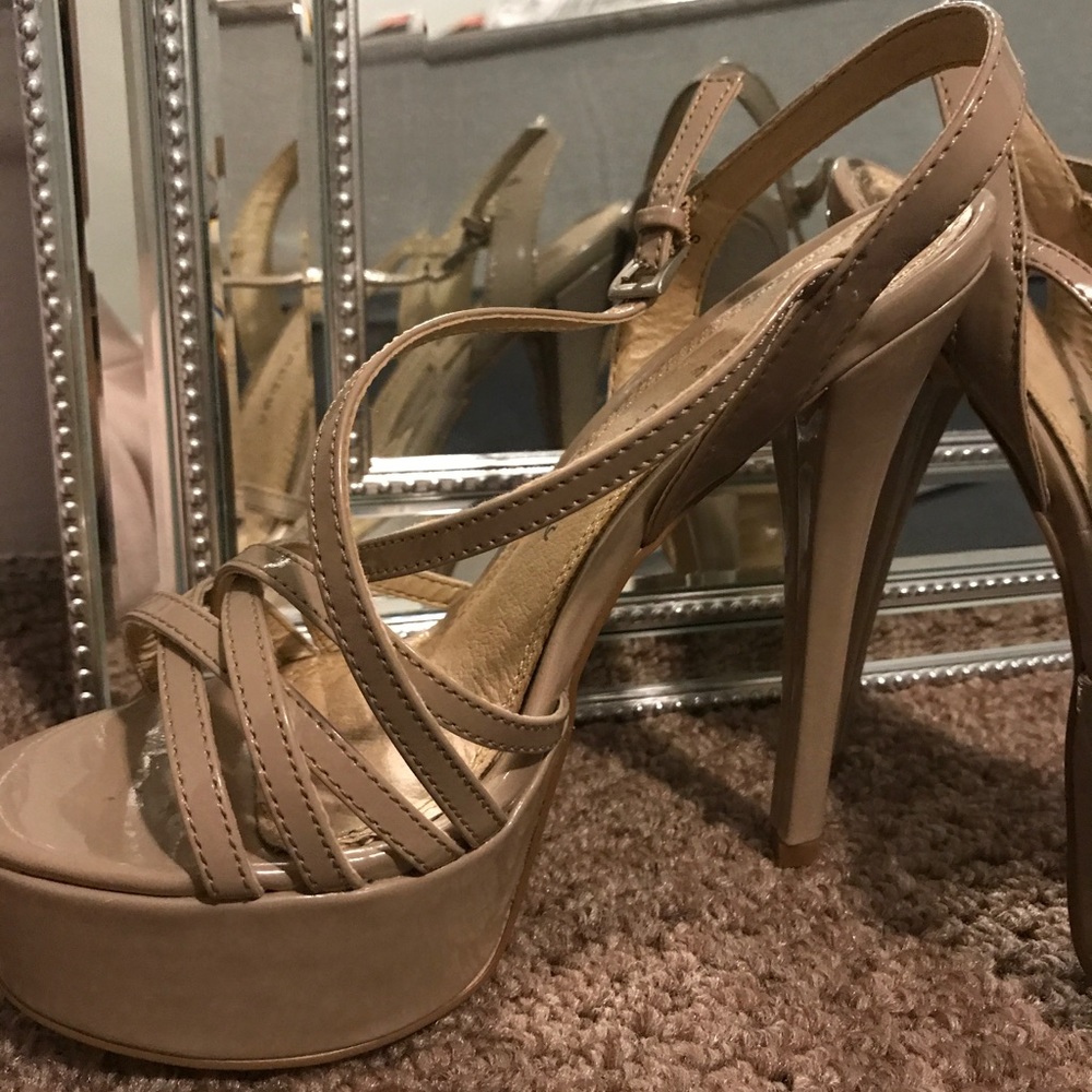 Chinese Laundry Teaser Platform - Size 7